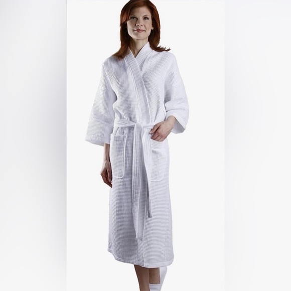 NWT OnE size fits most unisex monarch cypress white waffle robe - Picture 1 of 5